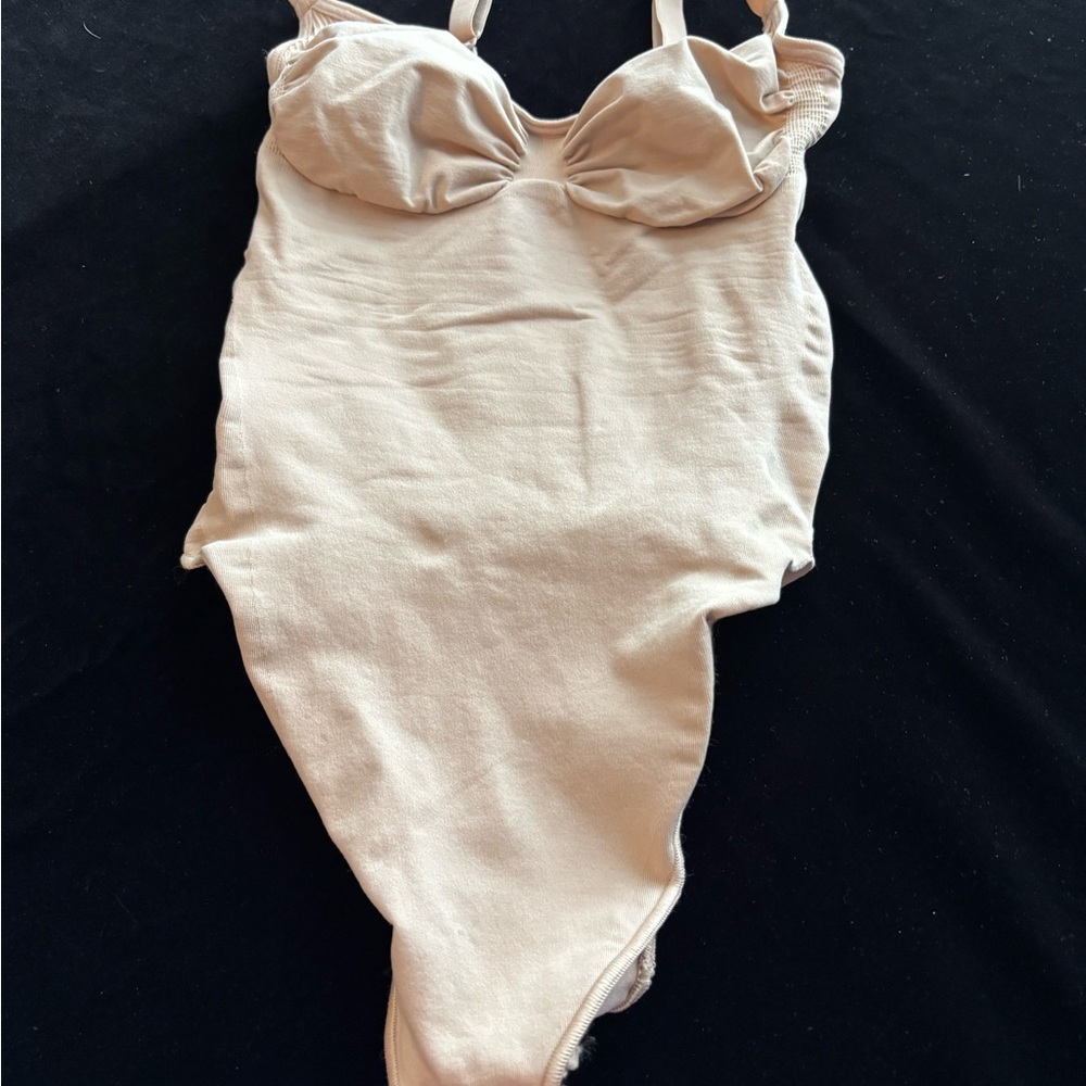 Skims thong seamless body shaper